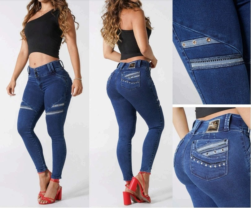Jeans Levanta Cola